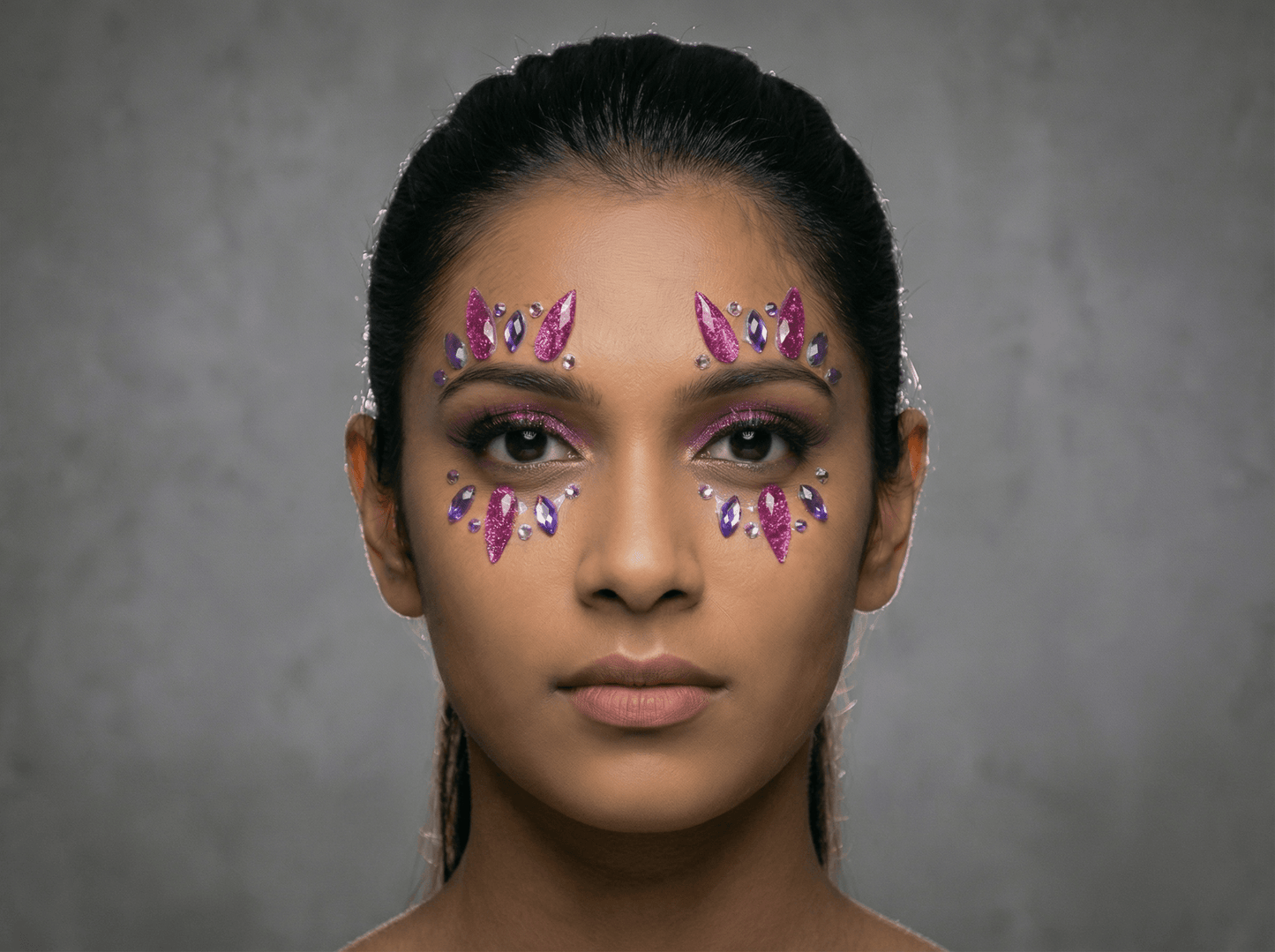 Purple Burst Face Gems - unel