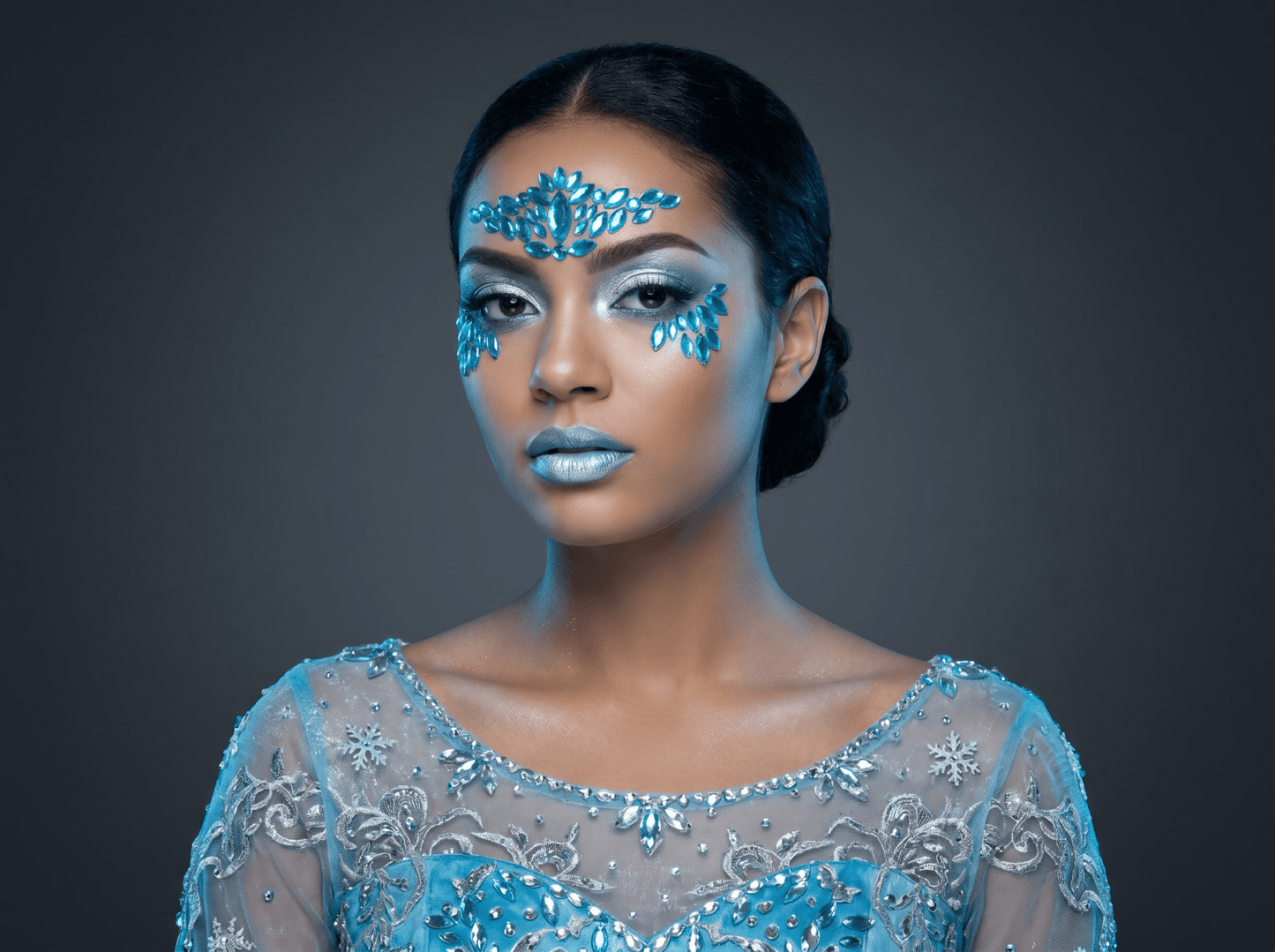 Blue Face Gems Princess Style - unel
