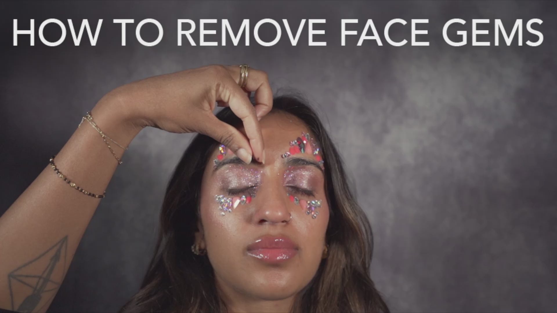 Load video: how to apply face gems